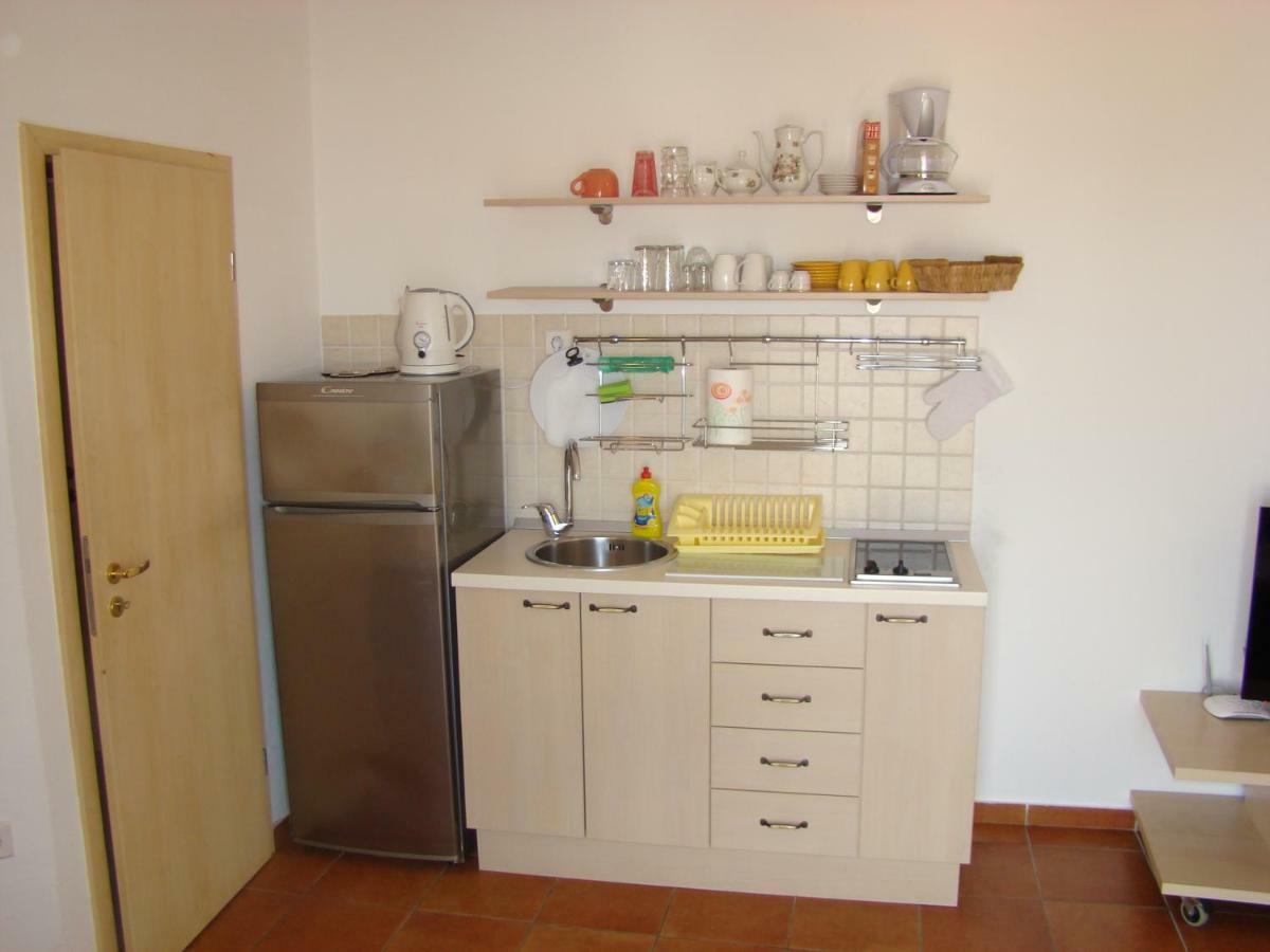 Apartments Ada Tučepi Esterno foto