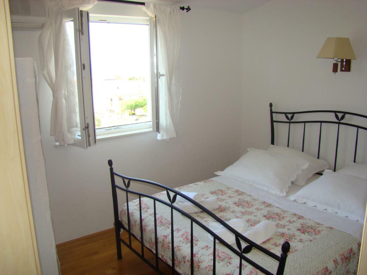 Apartments Ada Tučepi Esterno foto
