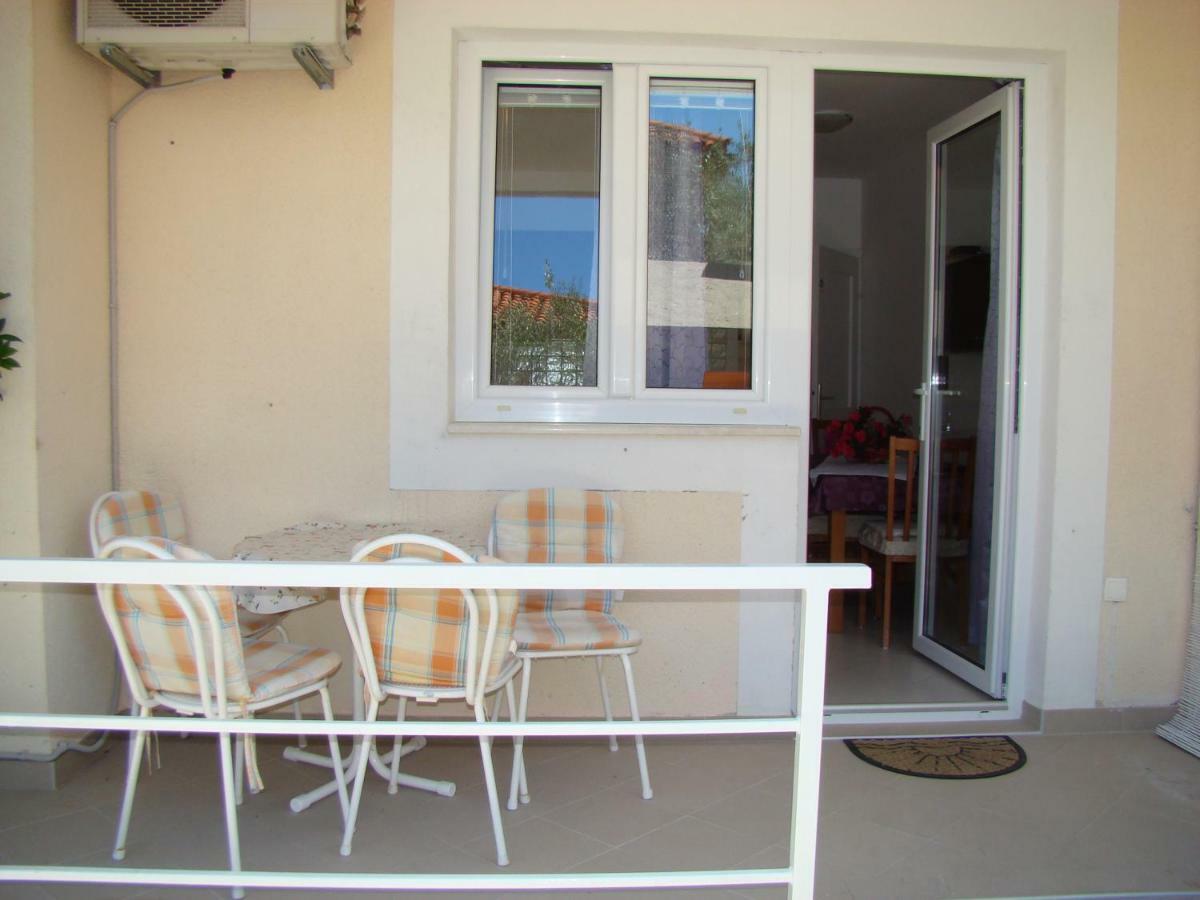 Apartments Ada Tučepi Esterno foto