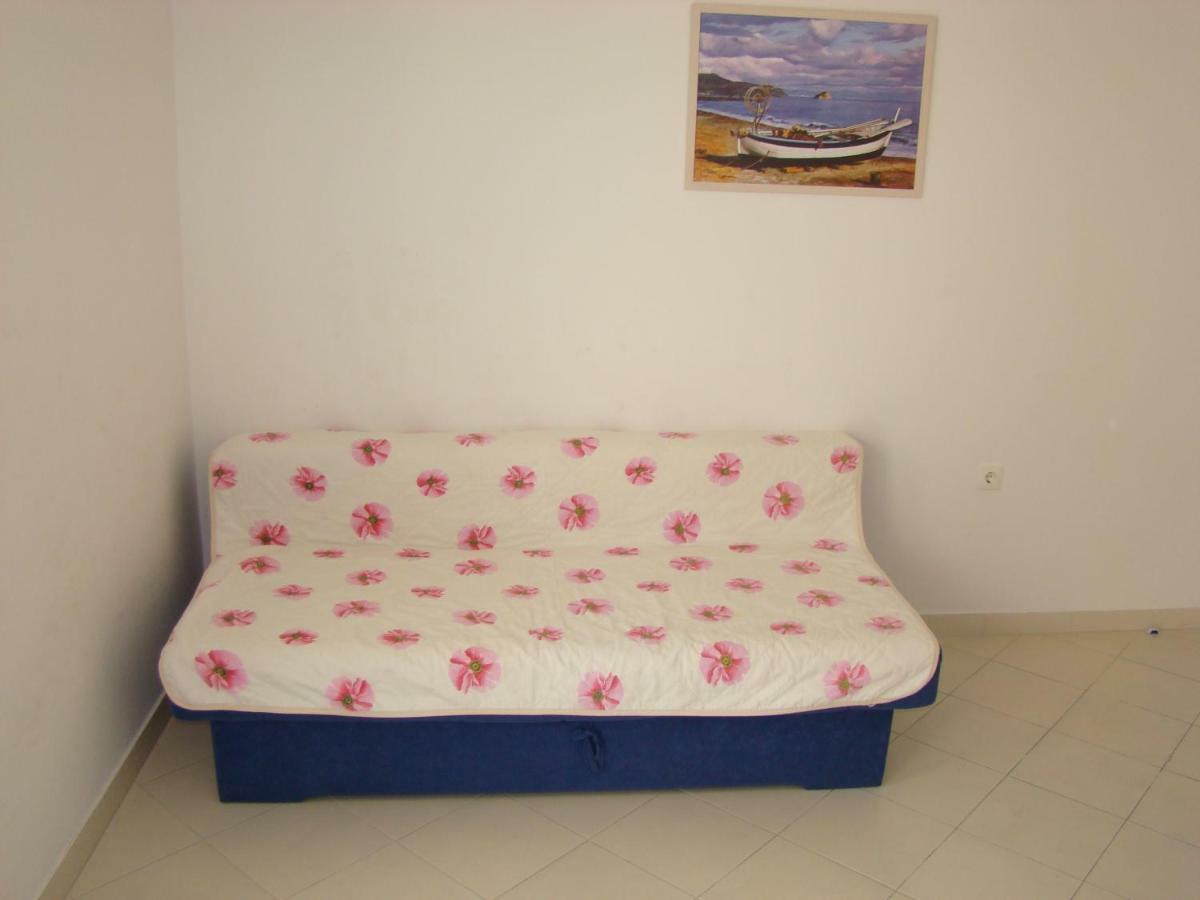 Apartments Ada Tučepi Esterno foto