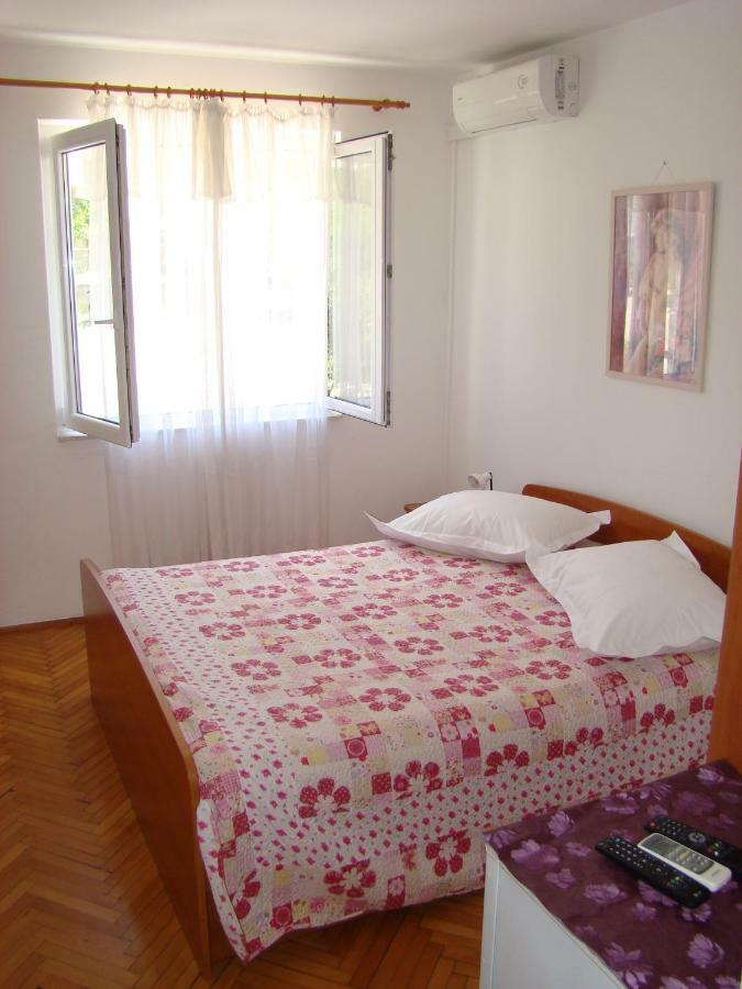 Apartments Ada Tučepi Esterno foto