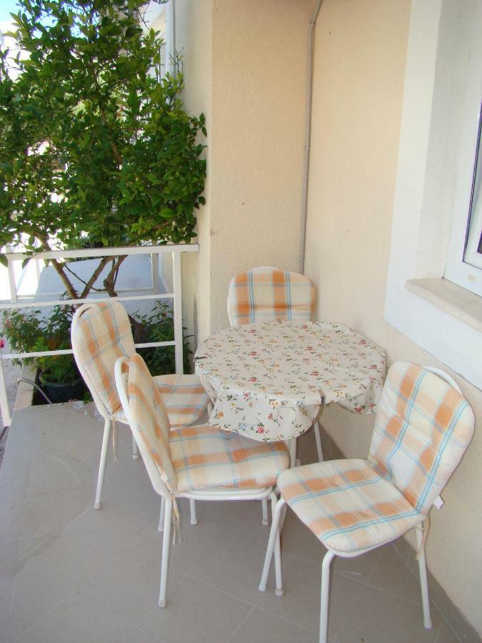 Apartments Ada Tučepi Esterno foto